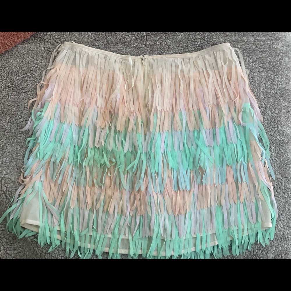Pastel color fringe skirt